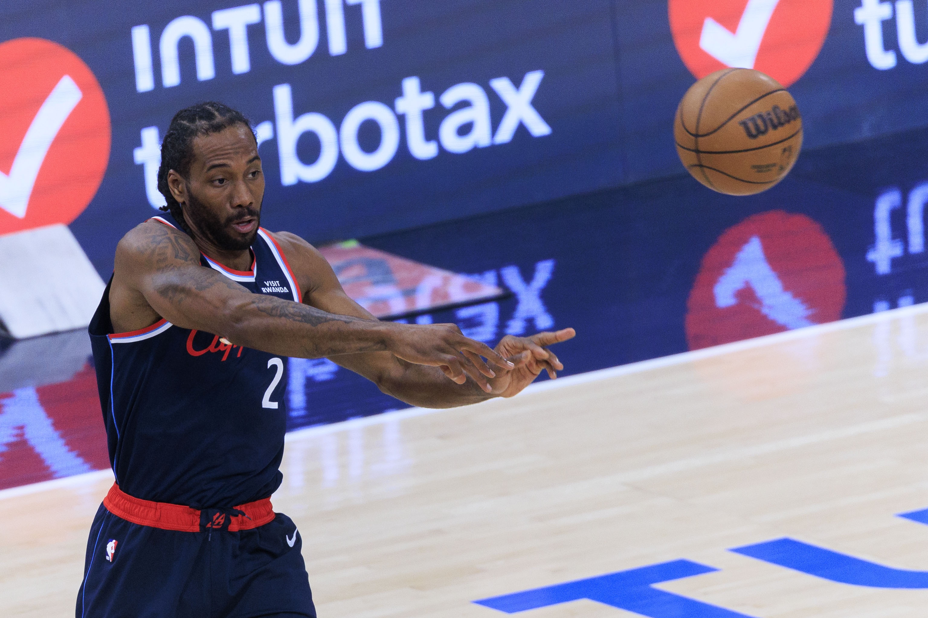 开云平台-加兰：我努力为小卡创造机会&amp;避免他被包夹 若他需休息我自己来整